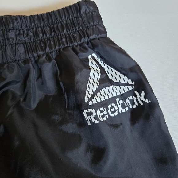 REEBOK Boys Windbreaker Jogger Pants elastic waist size 5 - Picture 2 of 6